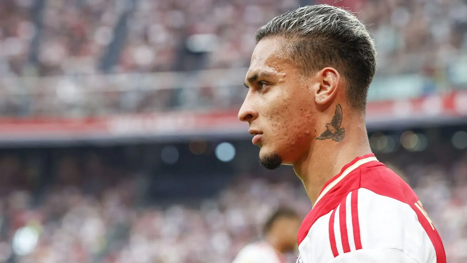 Romano reveals Man Utd ‘official bid’ for next target and provides details of Antony transfer