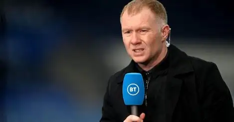 Scholes takes swipe at two Man Utd players after Wenger criticism of City defeat