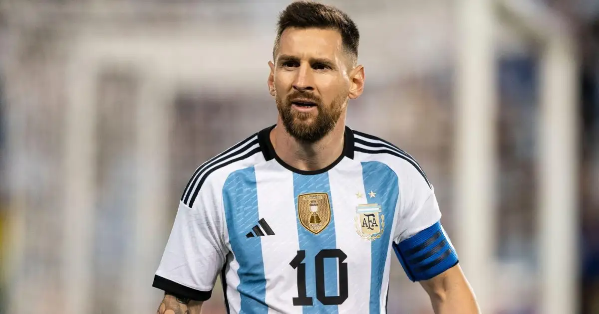 Comment: Why the Argentina No.10 jersey has always weighed so