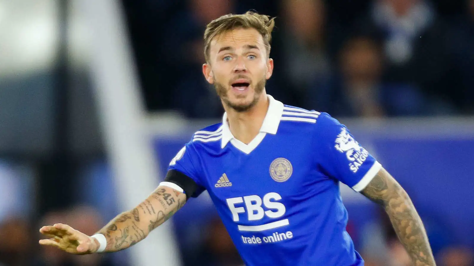 Gary Neville praises Manchester United target James Maddison