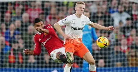 Man Utd, Casemiro and a ‘message’ to De Jong, who is languishing in, erm, second