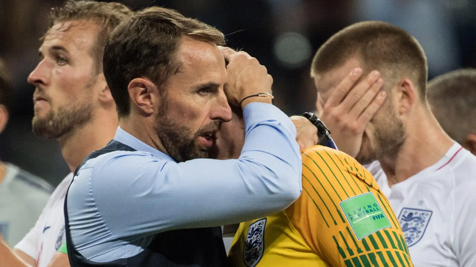 Eto’o, Cafu, Cahill all back hosts Qatar to knock England out of World Cup