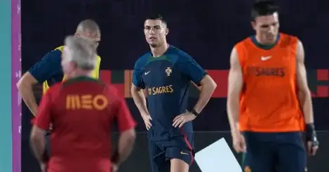 Ronaldo tells Man Utd I’ll ‘talk when I want’ and addresses Fernandes exchange