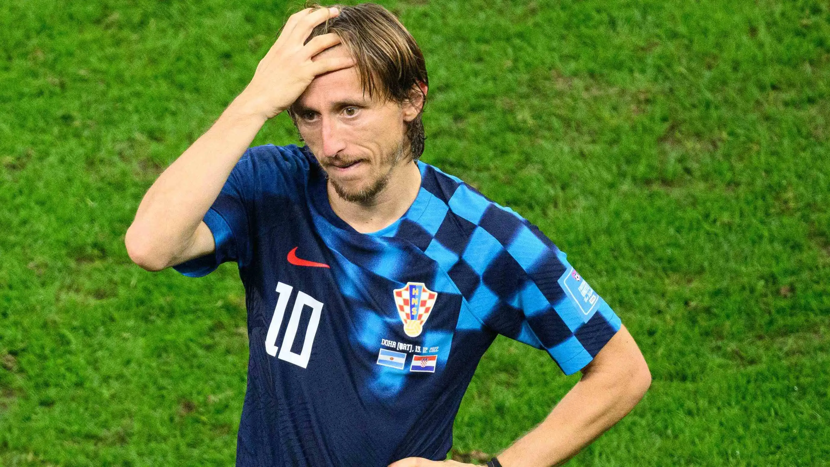 Luka Modric takes the '10' shirt - AS USA