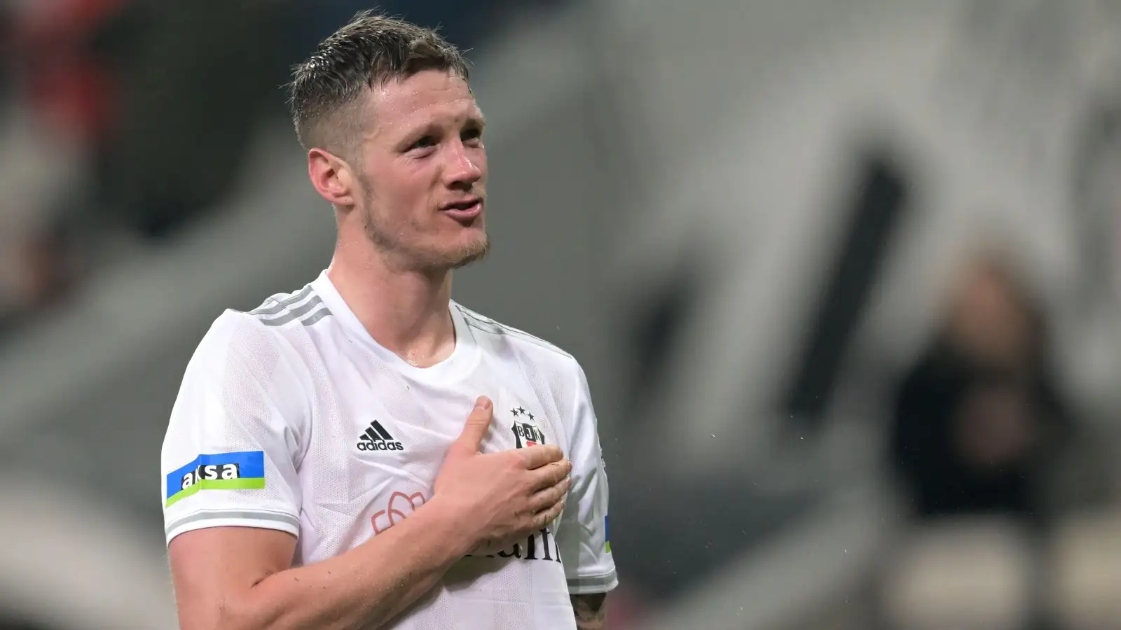 Besiktas present Weghorst - No loan fee to Burnley