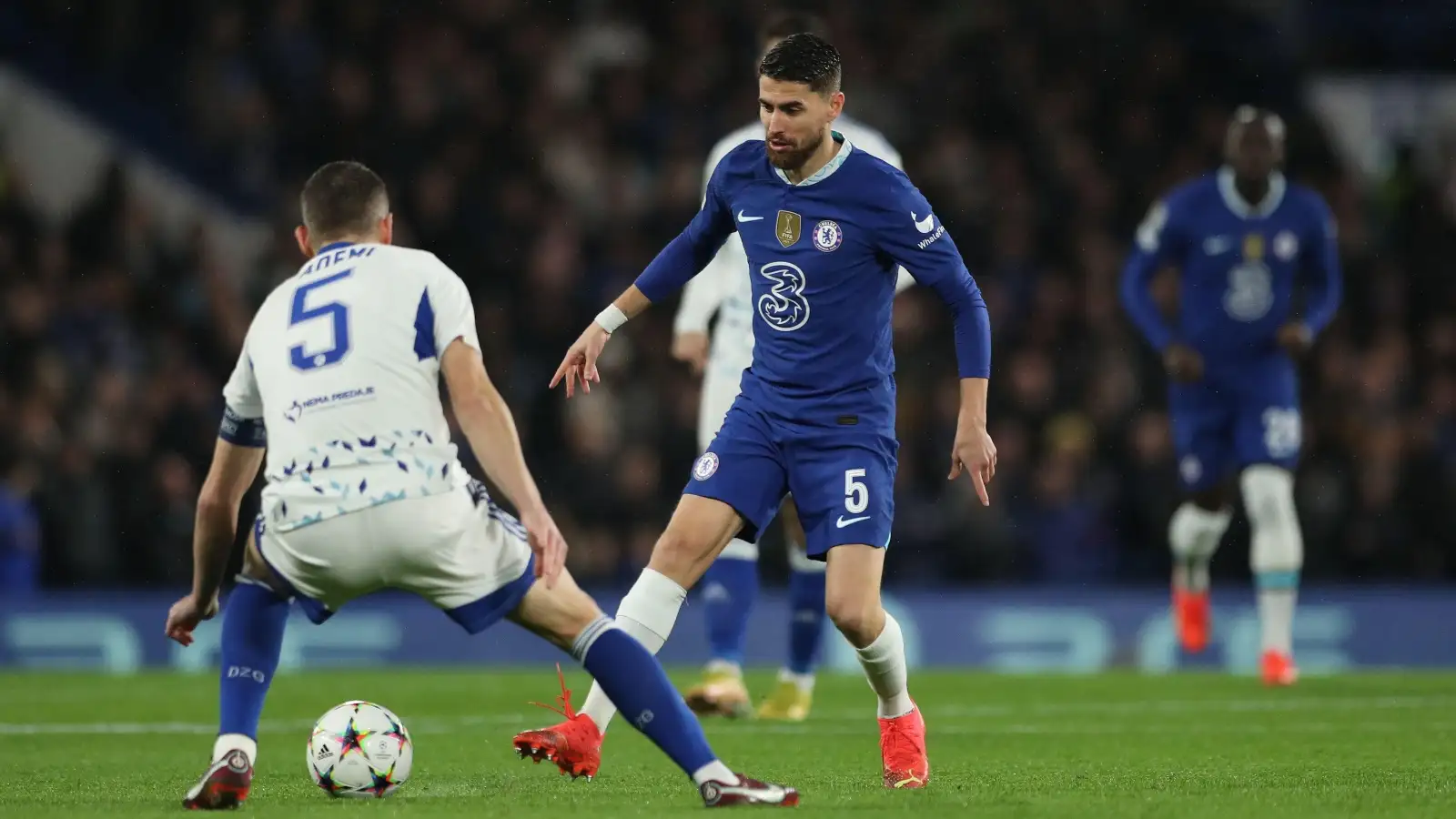 New Arsenal signing Jorginho passes the ball