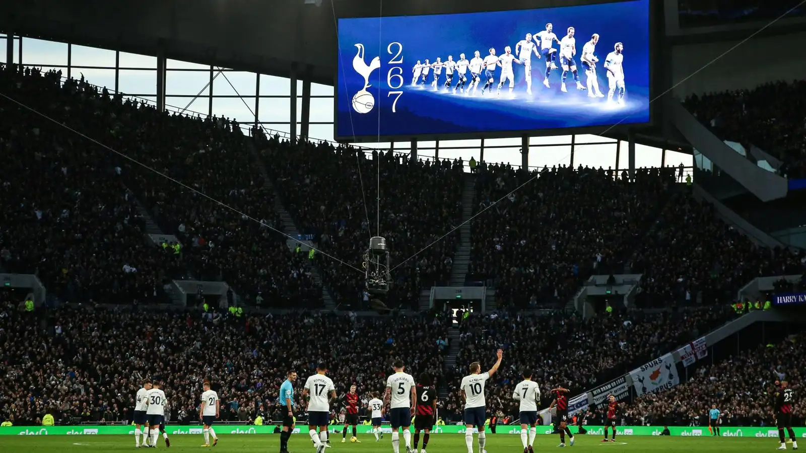 Kane hits another milestone to keep Spurs unbeaten in Premier League