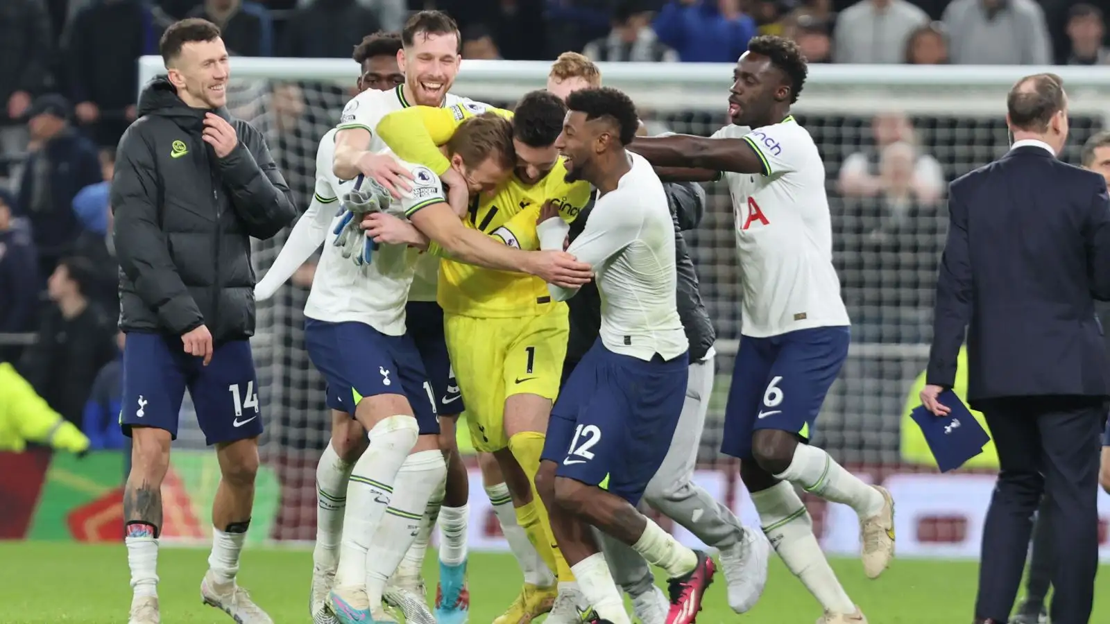 Two Tottenham players punished in-front of the whole squad in training