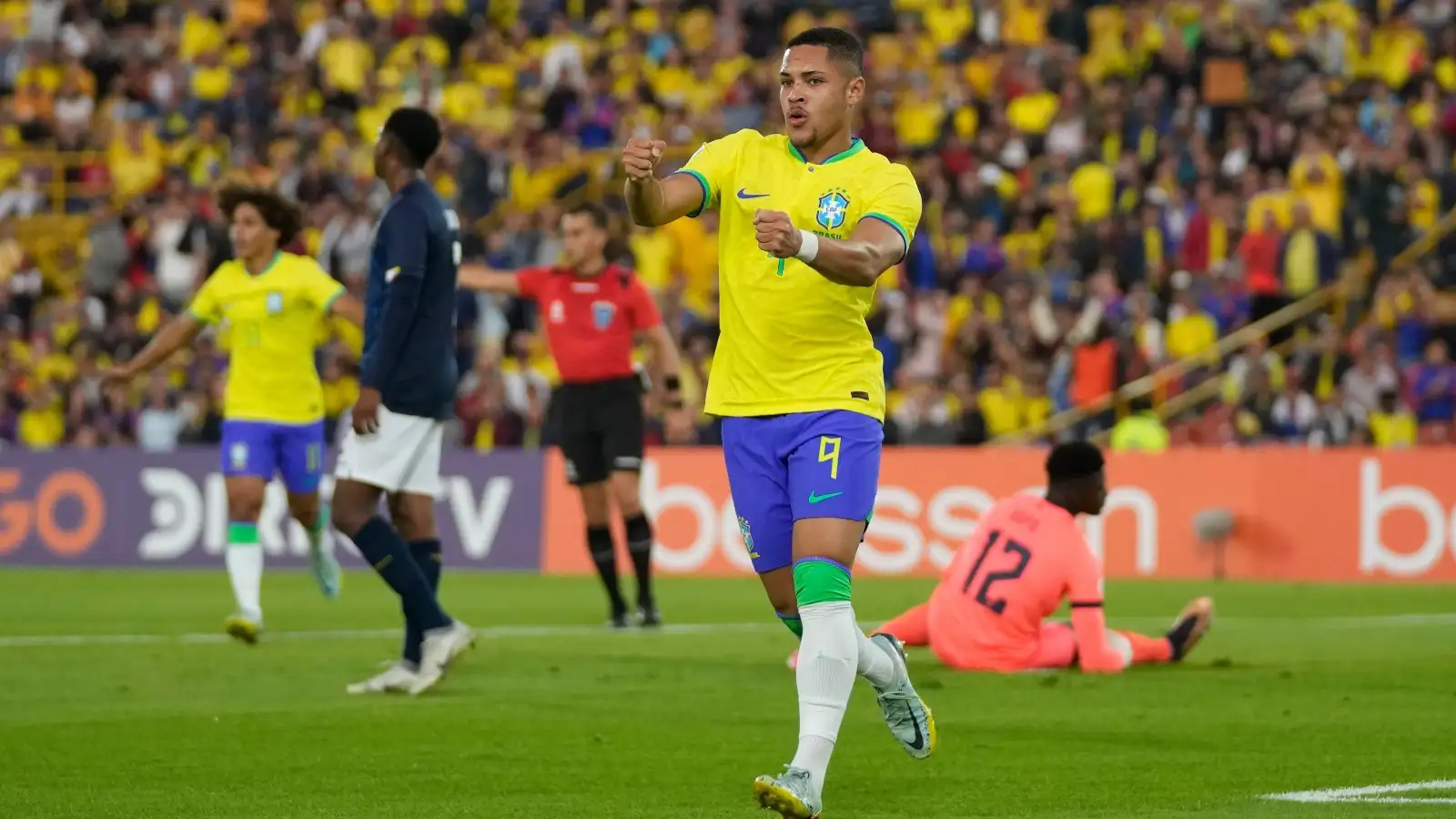 Who is Vitor Roque, the Brazilian forward Barcelona want to sign?