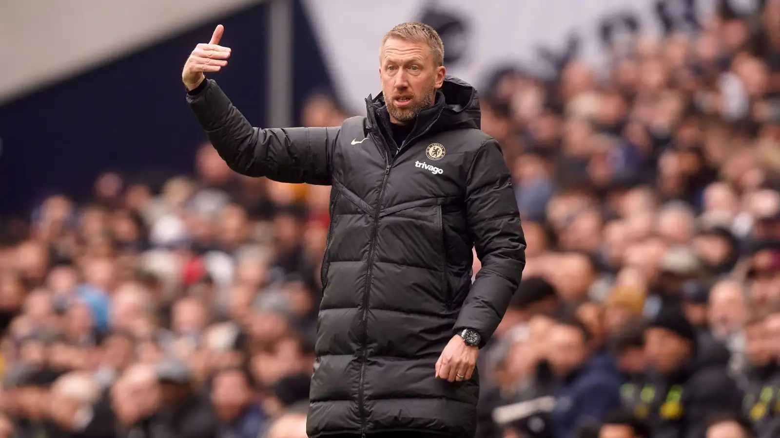Chelsea boss Graham Potter shouts instructions to his team