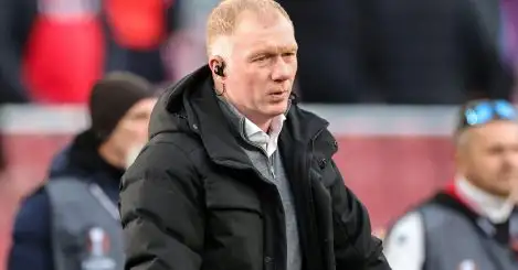 Scholes picks out two Man Utd men not ‘at the level’ to play for the club after Liverpool loss