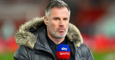 Carragher slams ‘absolutely idiotic’ Arsenal star for costing the Gunners against Liverpool