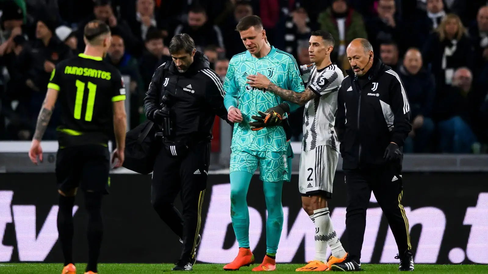Juventus ease worries after ex-Arsenal goalkeeper Szczesny complained about chest pain
