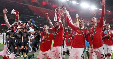 Man Utd trophy trumping Arsenal title challenge? Ferdinand and Keane show true colours