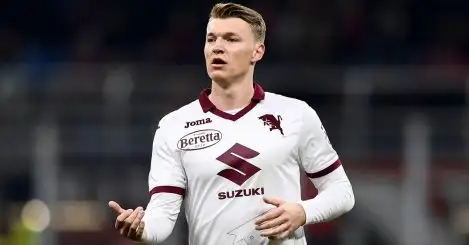 Liverpool set to make ‘€85m super offer’ for midfielder and battle Newcastle for €18m Serie A star