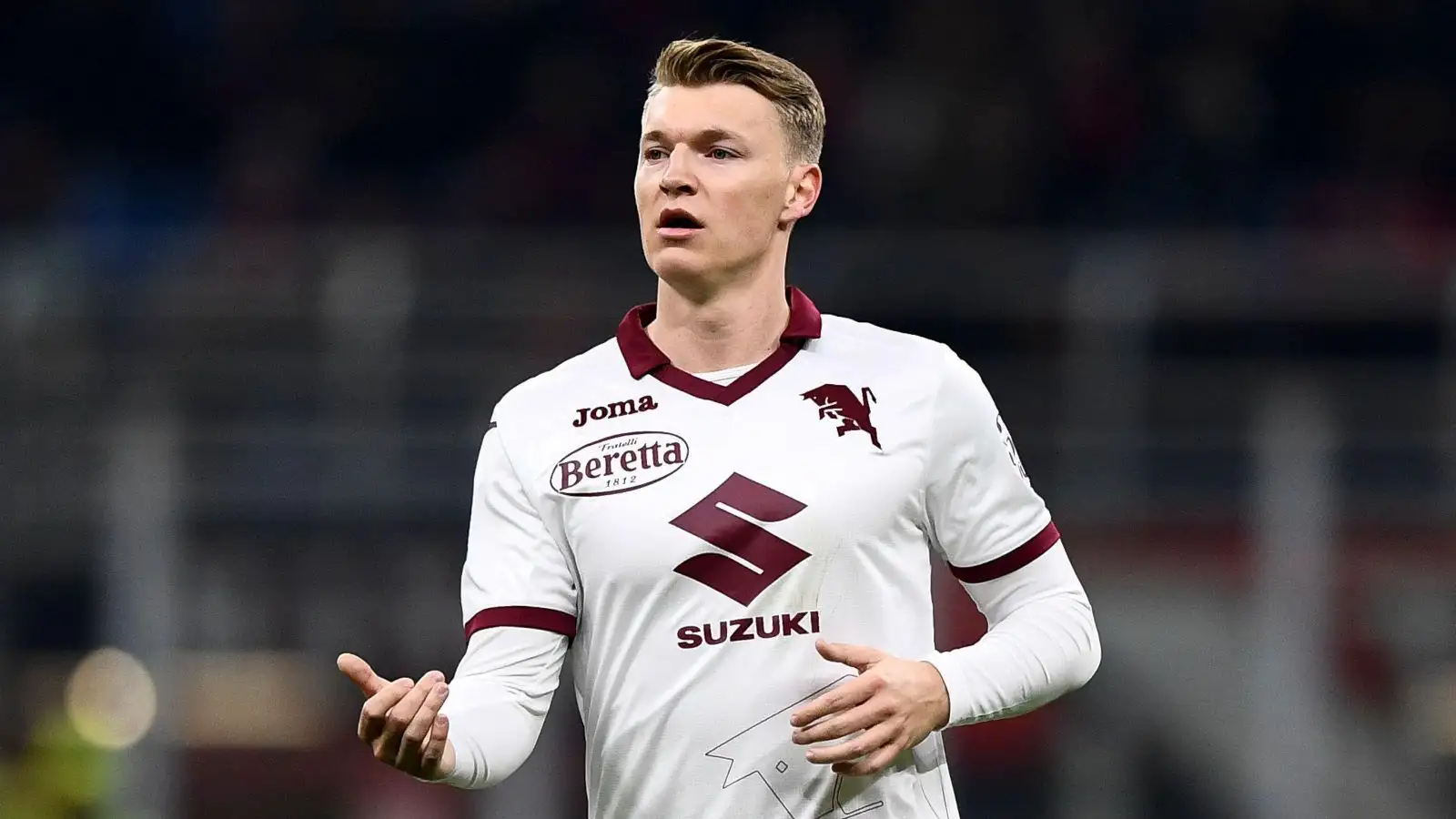 CM: Milan make 24-year-old Torino star their 'big target' but 'more for  June