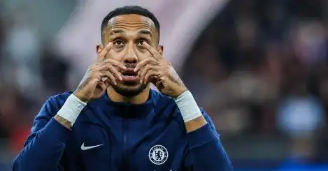 Former Chelsea man says ’embarrassing’ player should be ‘banned from the training ground’ after Arsenal performance