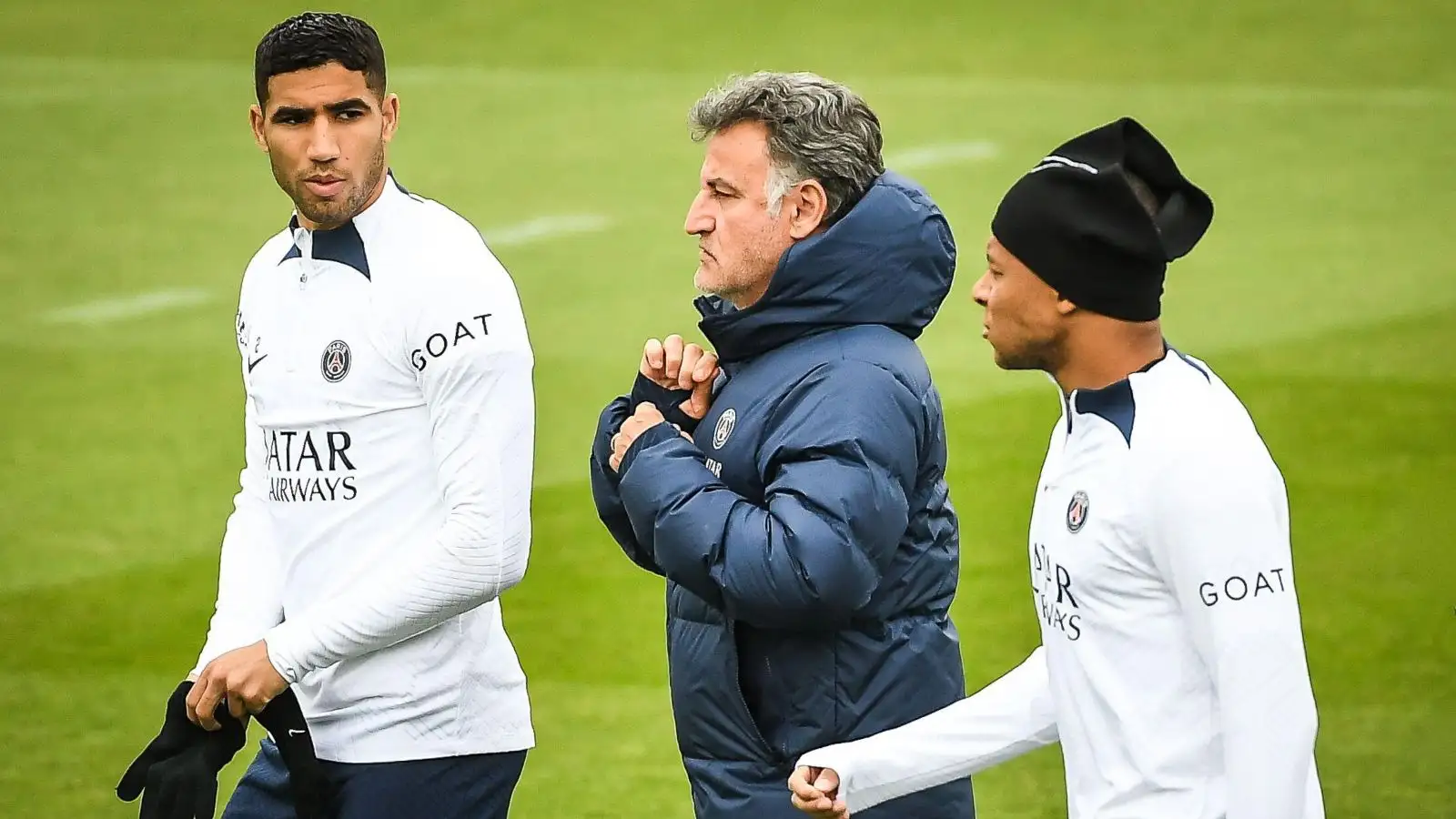 Reported Man City target Achraf Hakimi, Christophe Galtier and Kylian Mbappe during a training session.