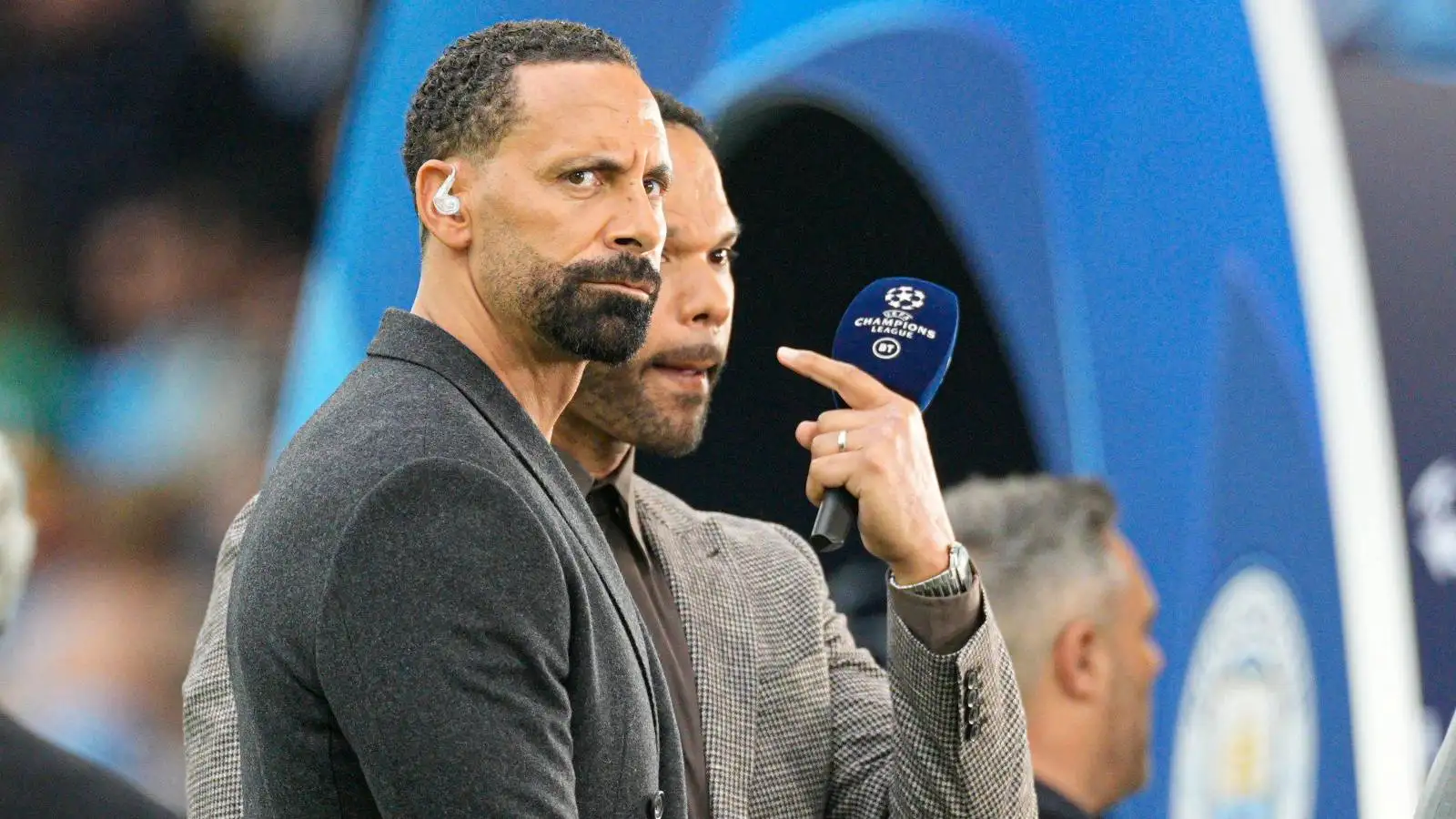 Ferdinand sends warning to Pochettino over squad balance after Chelsea agree Mount sale to Man Utd