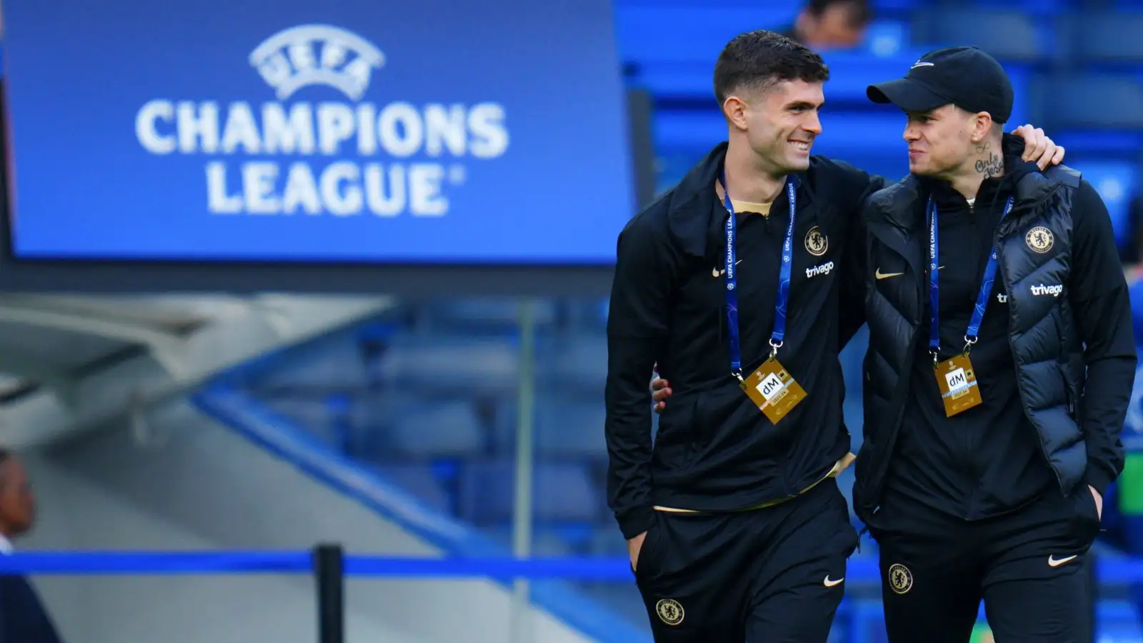 Chelsea duo Christian Pulisic and Mykhaylo Mudryk before a Champions League match.