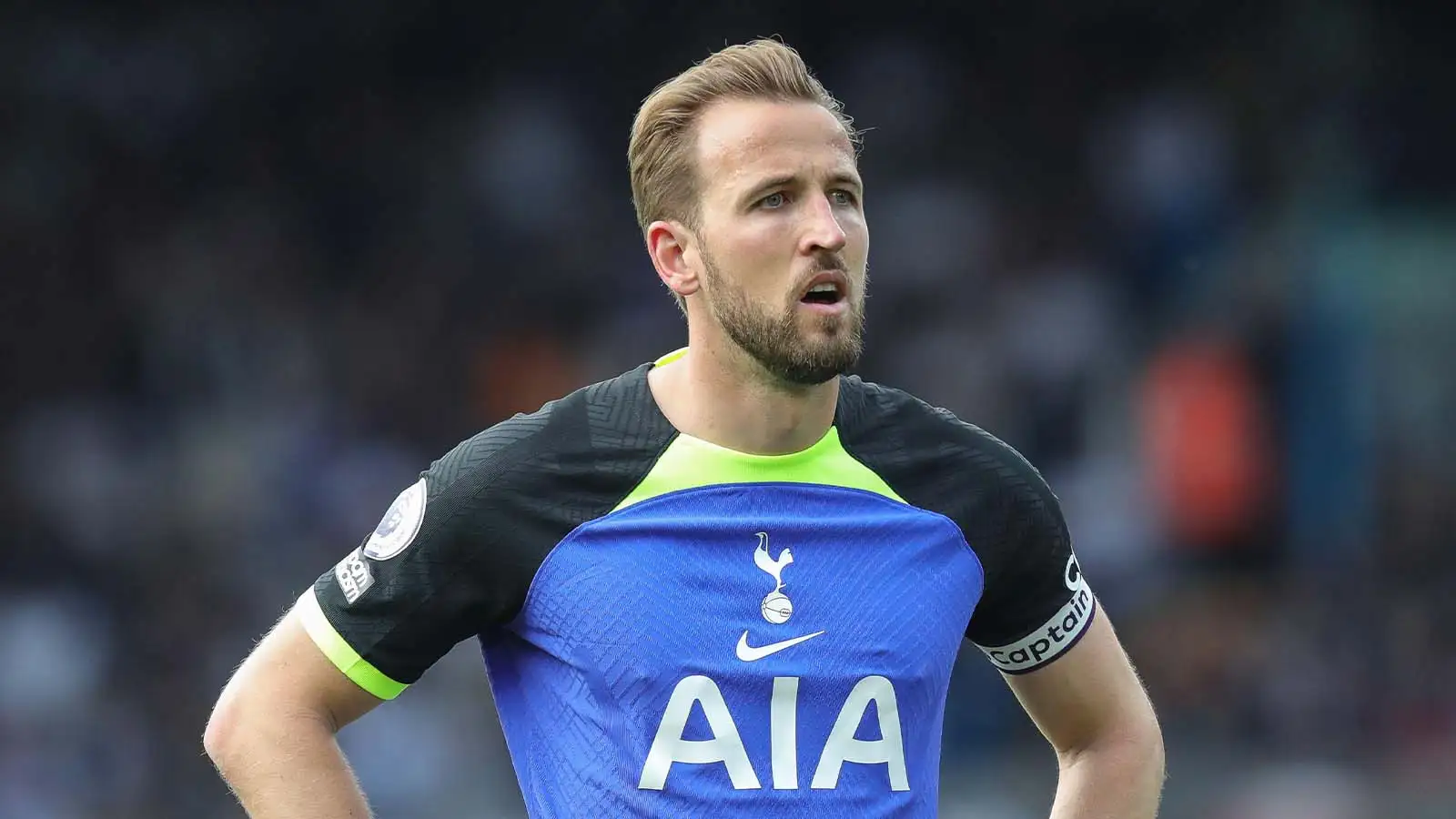 Harry Kane #10 of Tottenham Hotspur during the Premier League match Leeds United vs Tottenham Hotspur