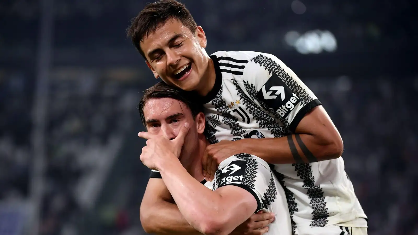 Reports: Paulo Dybala's agent set to meet with Juventus again next week -  Black & White & Read All Over