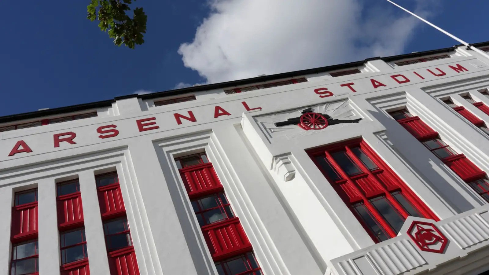 11 iconic stadiums that we wish still existed: Highbury, White Hart Lane…