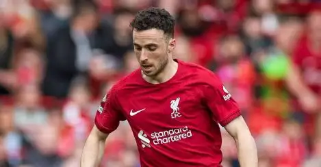 Liverpool star thinks he’ll ‘link up very well’ with new signing as he ‘really likes’ his style of play