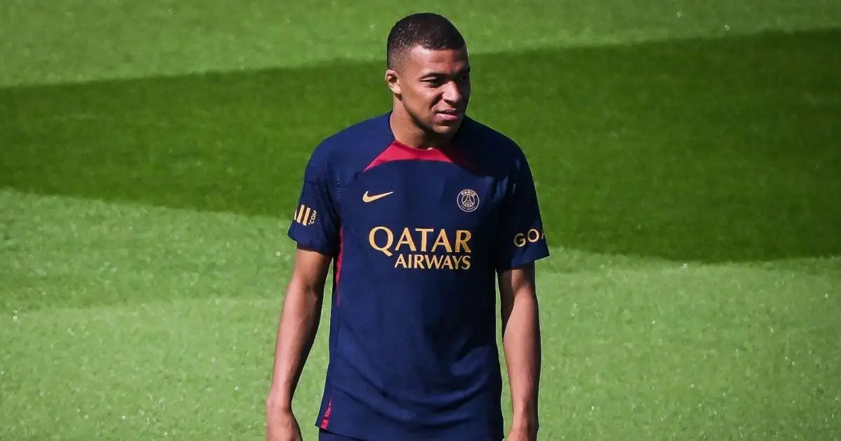 Mbappe stance on €1bn transfer revealed as Barcelona propose swap deal with  Man Utd, Liverpool mooted
