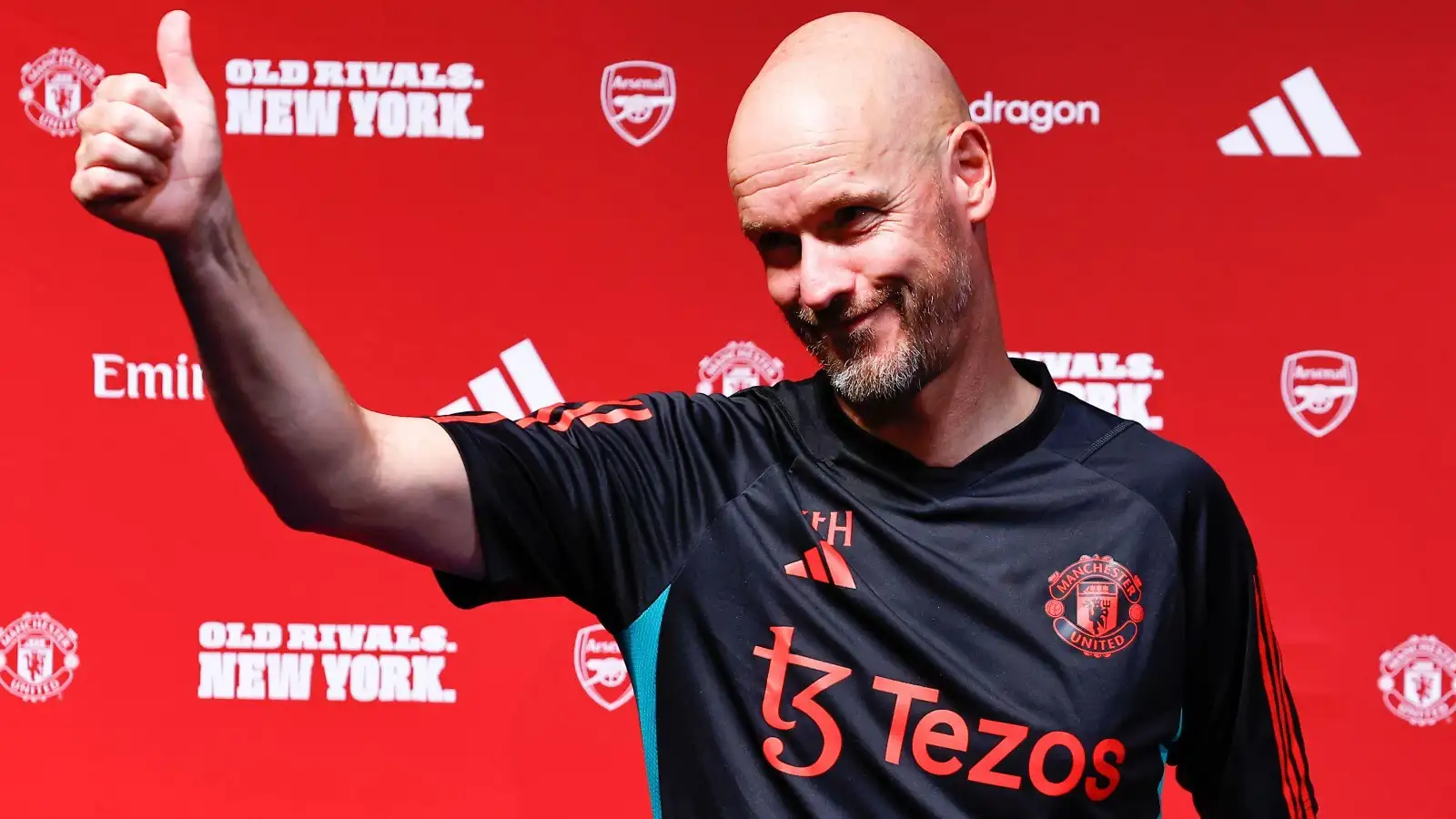 Ten Hag gives update on Lisandro Martinez as Man Utd star limps off vs  Arsenal, Football