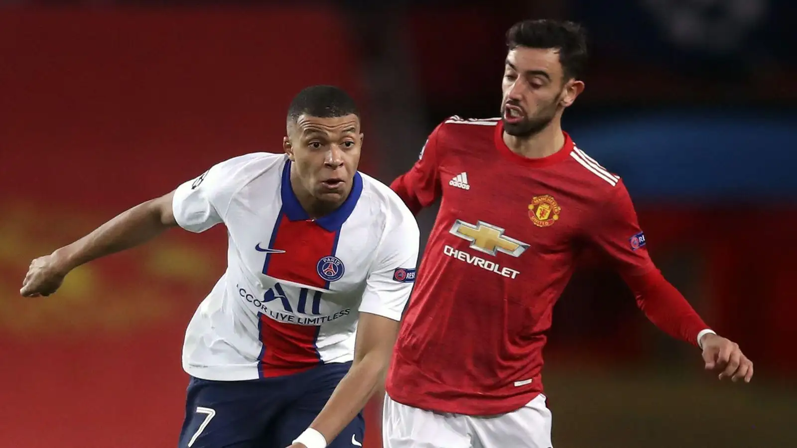 Bruno Fernandes eyes dream Man Utd shirt number after Erik ten Hag sees  three stars leave - Mirror Online