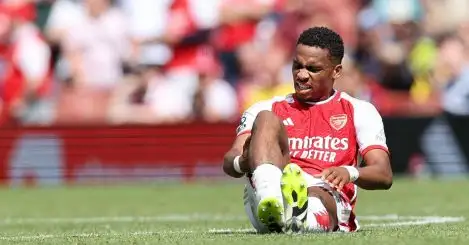 Arsenal defender out for ‘months’ after suffering ‘serious knee injury’ in blow to Arteta’s plans