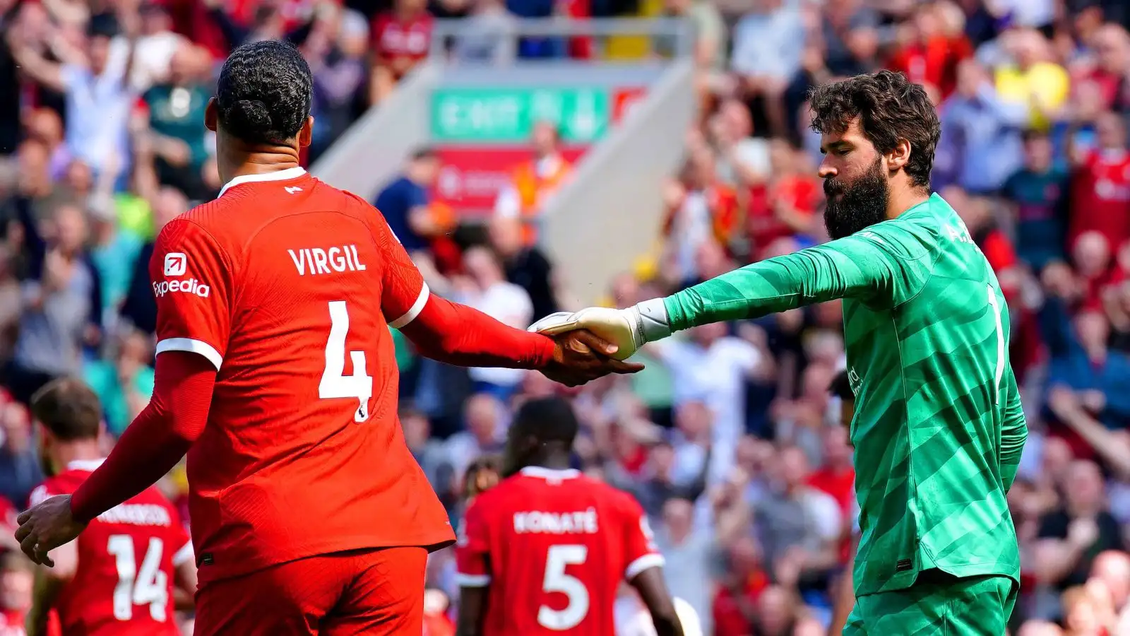 Liverpool star ‘tempted’ to reunite with ex-Klopp favourite as Saudi Arabia ‘continue to loot’ PL giants