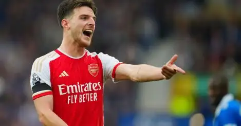 Arsenal star who ‘does everything’ singled out for being a ‘9/10 every week’ despite ‘quiet’ reaction