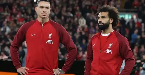 Ex-Liverpool man ‘argues’ in ‘local pub’ about ‘frustrating’ Reds star – ‘he does certain things’
