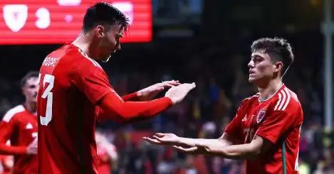 Wales 4-0 Gibraltar: Moore and Broadhead shine as Dragons cruise to victory