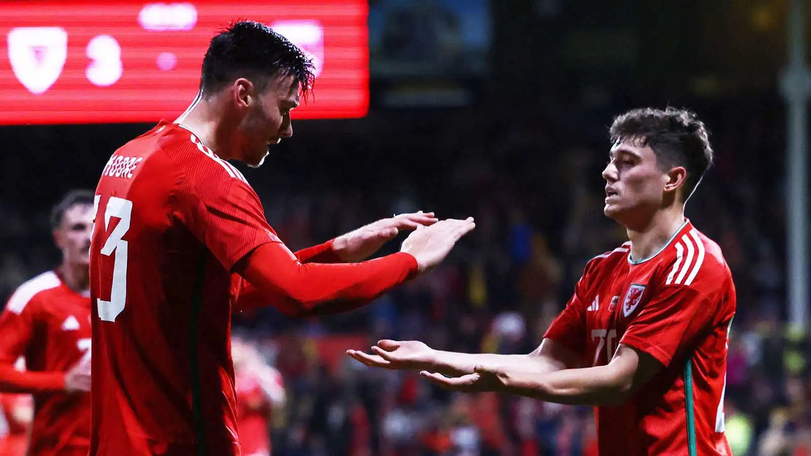 Wales 4-0 Gibraltar: Moore and Broadhead shine as Dragons cruise to victory 6 c?url=https%3A%2F%2Fd2x51gyc4ptf2q.cloudfront.net%2Fcontent%2Fuploads%2F2023%2F10%2F11212700%2FKieffer Moore L celebrates his second goal with Daniel James