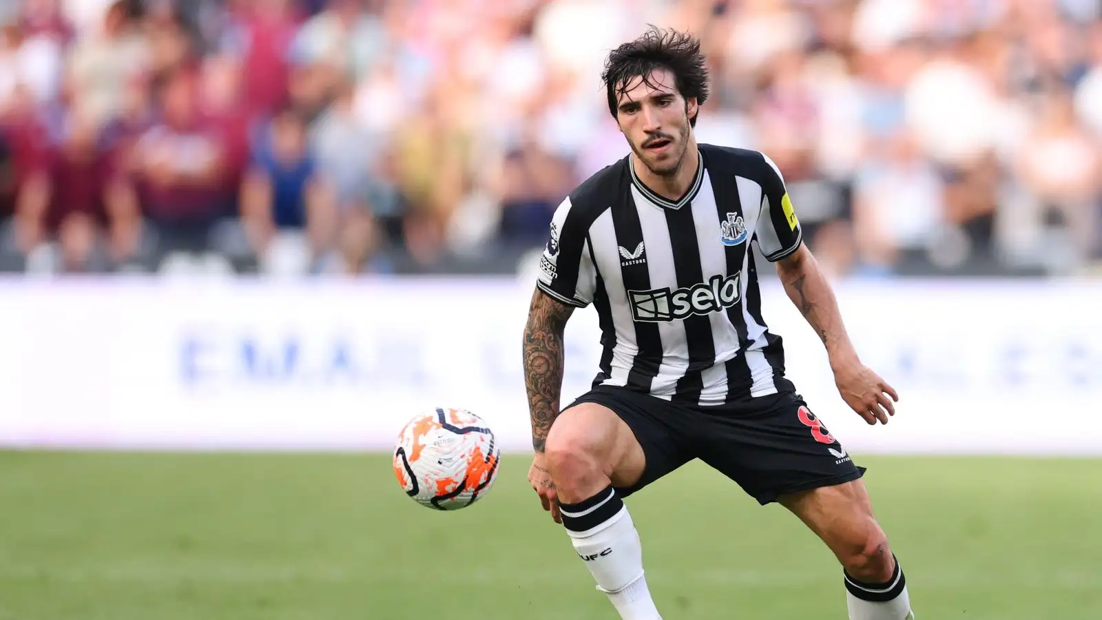 Newcastle United midfielder Sandro Tonali