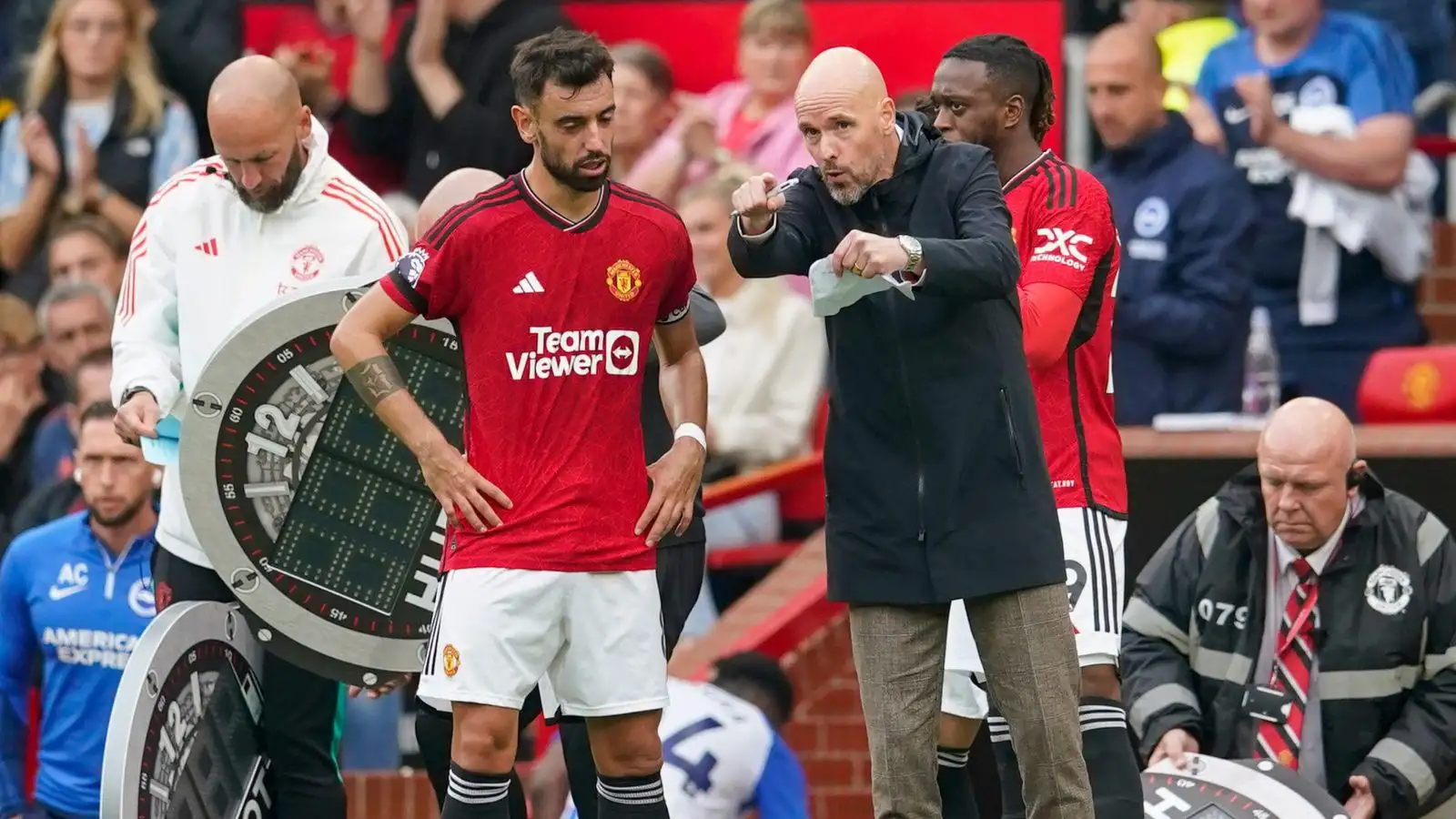 Ten Hag out? Liverpool and Man Utd fans unite in their opinion on the Dutchman's exit 3 c?url=https%3A%2F%2Fd2x51gyc4ptf2q.cloudfront.net%2Fcontent%2Fuploads%2F2023%2F10%2F22092201%2FBruno Fernandes and Erik ten Hag