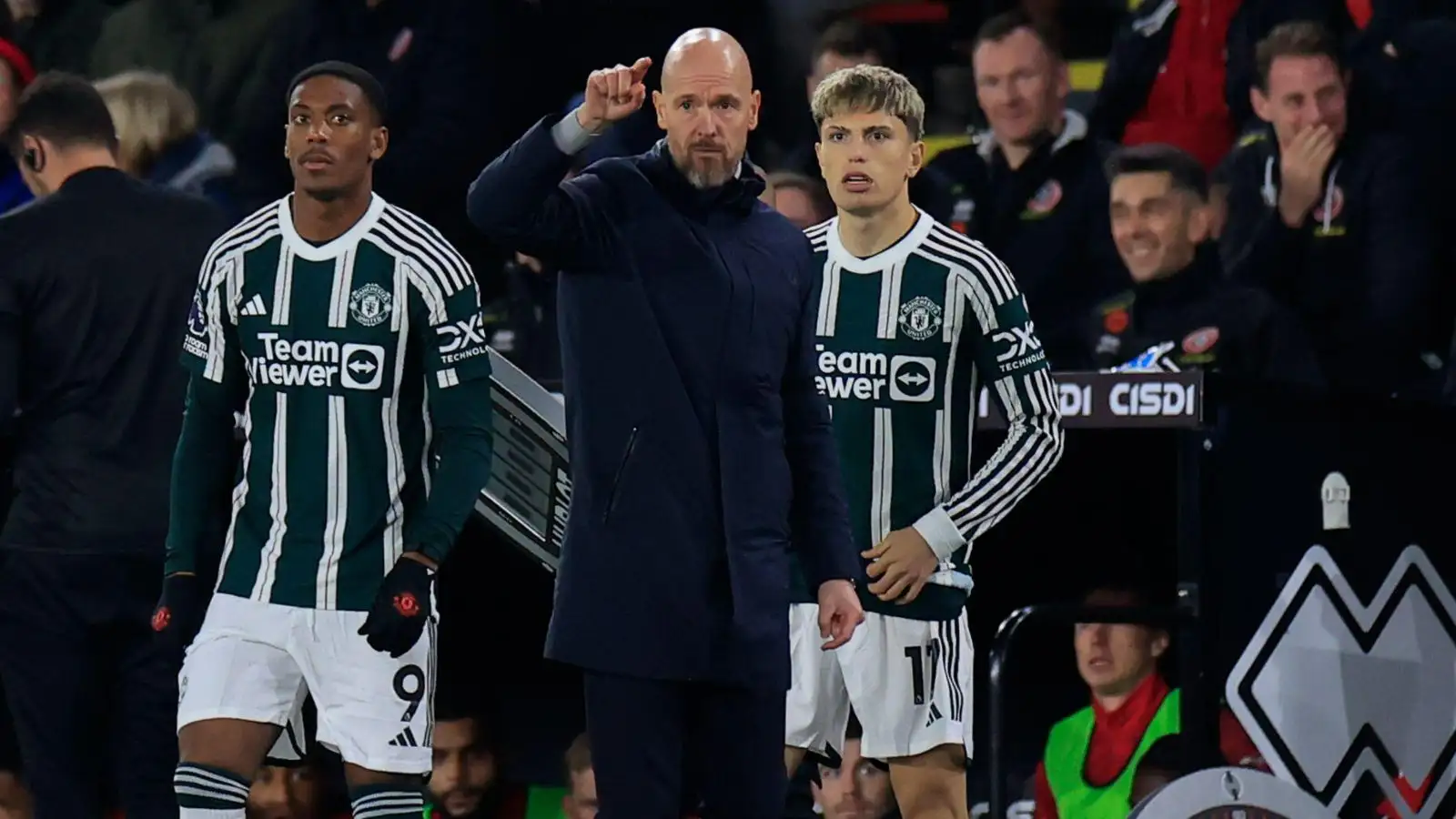 Ten Hag lauds 'very proactive' under-fire Man Utd star - 'he's playing like we want him to play' 2 c?url=https%3A%2F%2Fd2x51gyc4ptf2q.cloudfront.net%2Fcontent%2Fuploads%2F2023%2F10%2F22095437%2FMan United boss Ten Hag 11