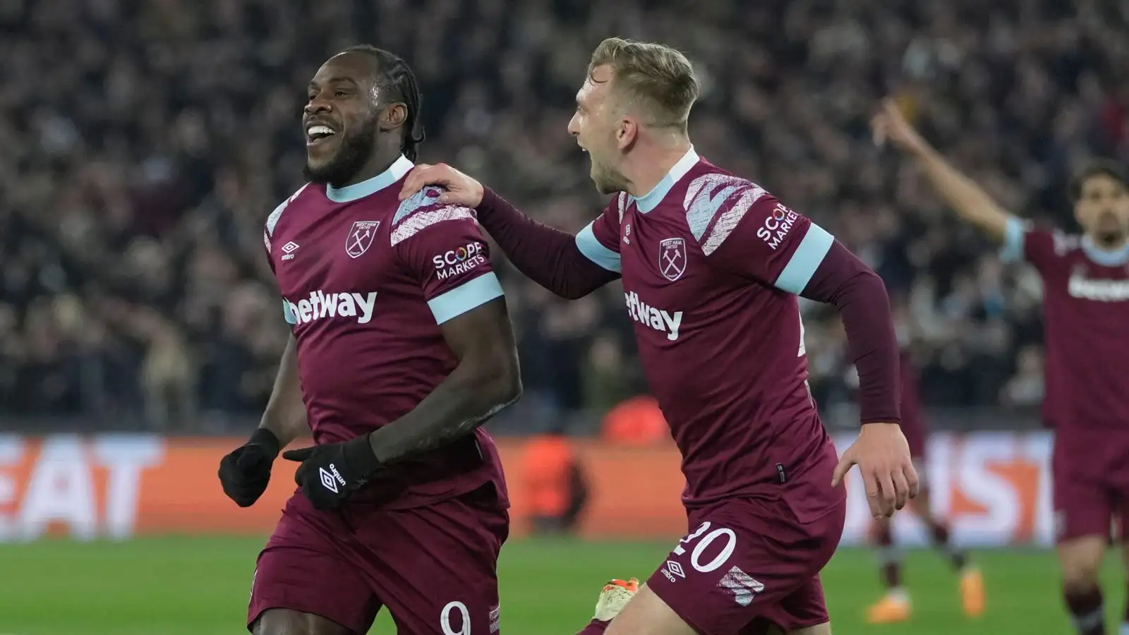 West Ham man names teammate as 'perfect replacement' for Liverpool star; transfer 'won't be easy' 2 c?url=https%3A%2F%2Fd2x51gyc4ptf2q.cloudfront.net%2Fcontent%2Fuploads%2F2023%2F10%2F25172842%2FWest Ham duo Antonio and Bowen