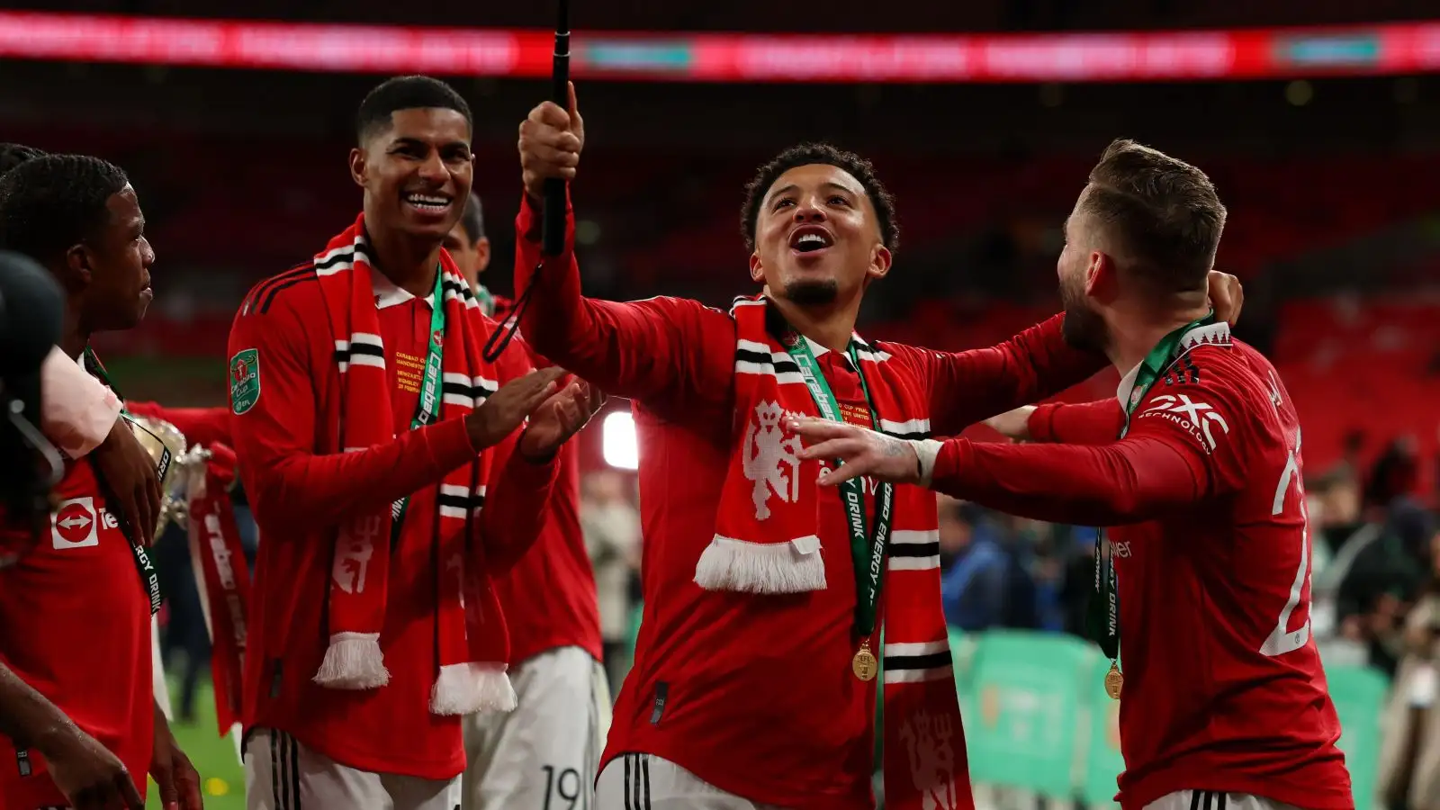 Rashford's form is down to Ten Hag's treatment of his mate Sancho and McTominay > Casemiro... 1 Marcus Rashford and also Jadon Sancho be glad winning the Carabao Cup.