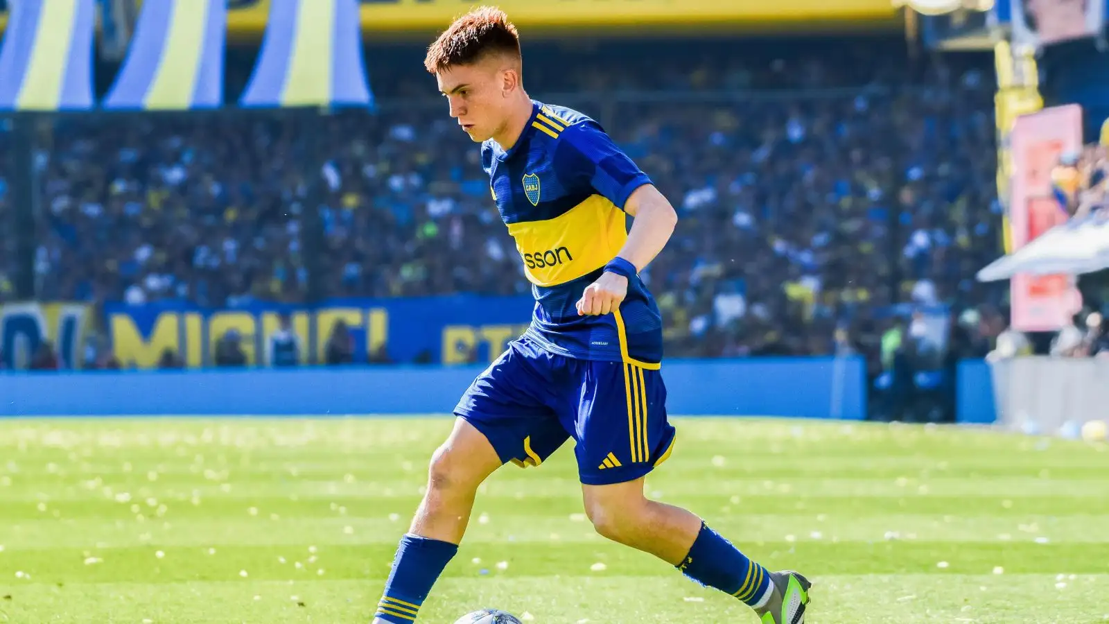 Boca Juniors fled-recommend Valentin Barco during a suit.