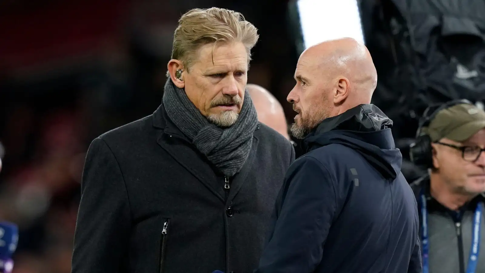 Schmeichel says Man Utd trio 'confused' by Ten Hag tactics as fans ...