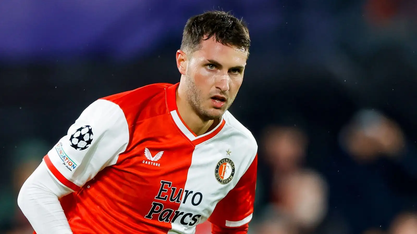 Tottenham backed to beat Arsenal in race to sign €45m striker dubbed the 'Mexican Haaland' 5 c?url=https%3A%2F%2Fd2x51gyc4ptf2q.cloudfront.net%2Fcontent%2Fuploads%2F2023%2F11%2F04140310%2FFeyenoord star Santiago Gimenez 2