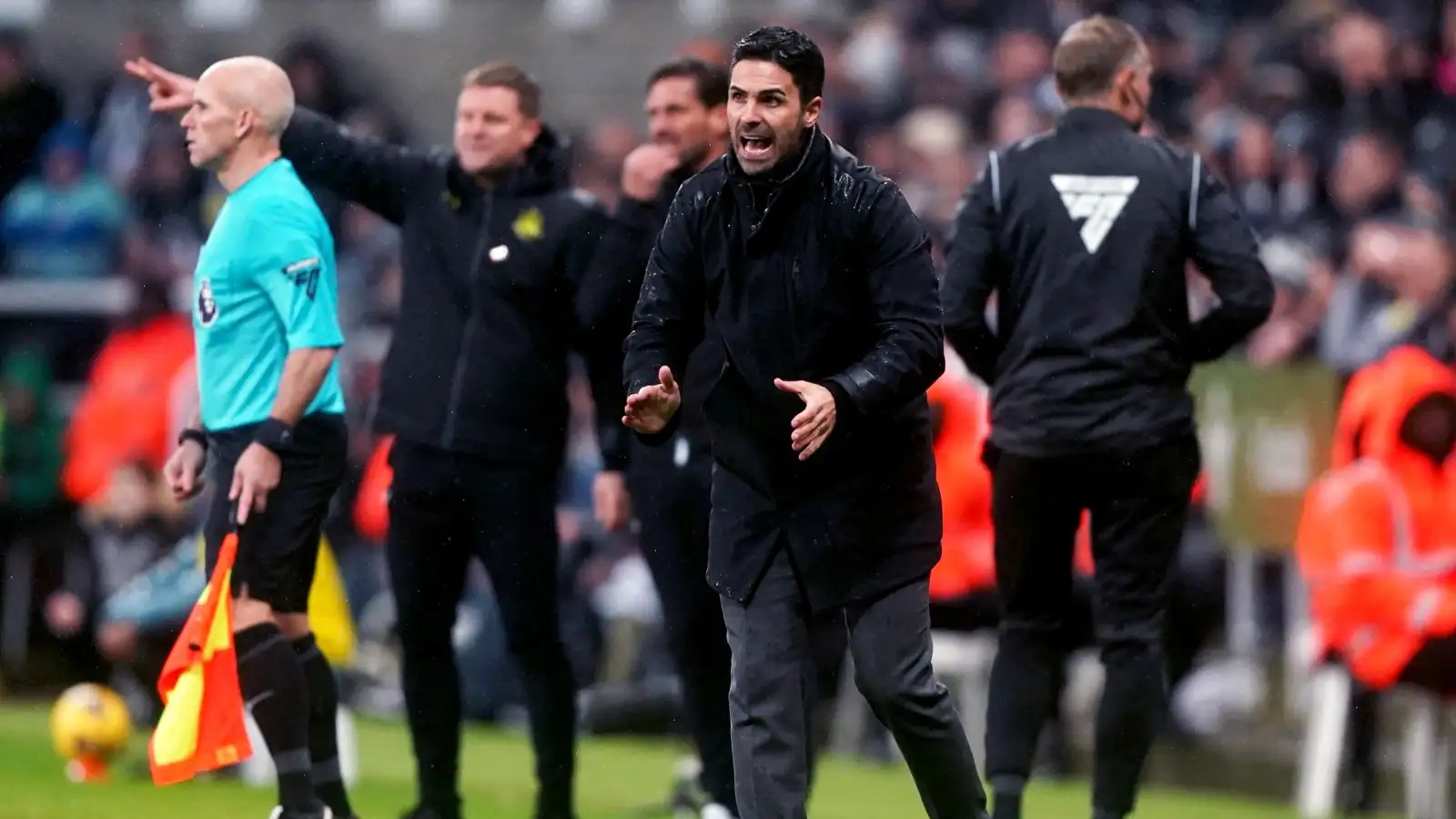 Disgrace... embarrassing' - Arteta raging as Arsenal lose unbeaten start to  controversial Newcastle winner