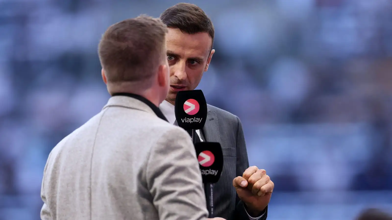 'The stadium can be crazy' - Berbatov expects raucous Everton environment to hinder Man Utd 11 c?url=https%3A%2F%2Fd2x51gyc4ptf2q.cloudfront.net%2Fcontent%2Fuploads%2F2023%2F11%2F08122138%2FDimitar Berbatov Man Utd F365 5