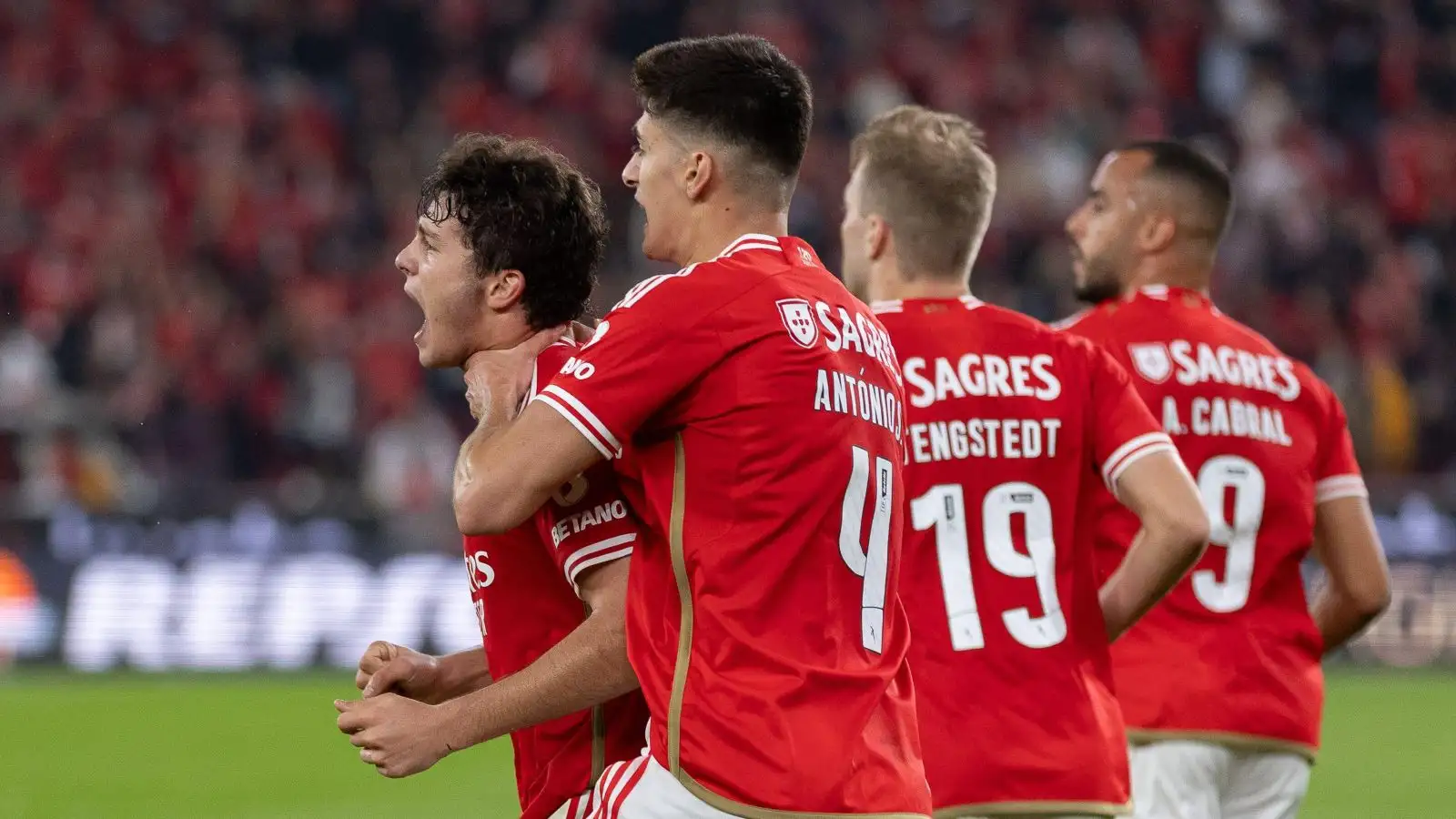 Benfica teenager Joao Neves memorializes his urge against Sporting.