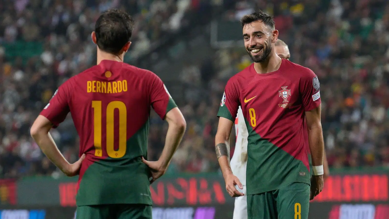 Bernardo Silva and Individual Utd midfielder Bruno Fernandes