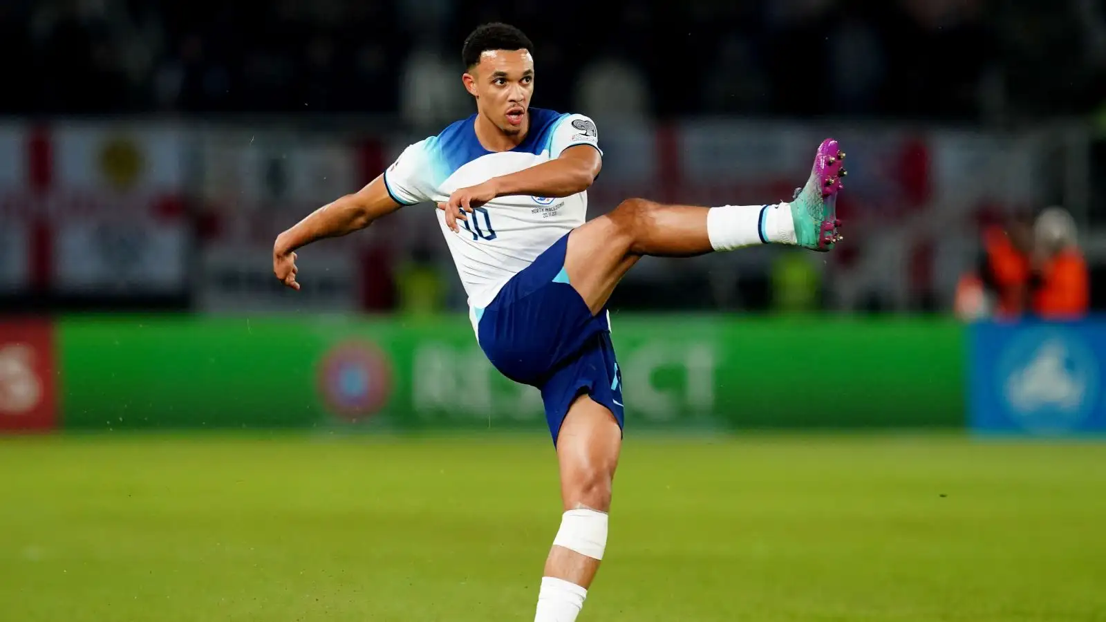 Trent Alexander-Arnold in the England midfield